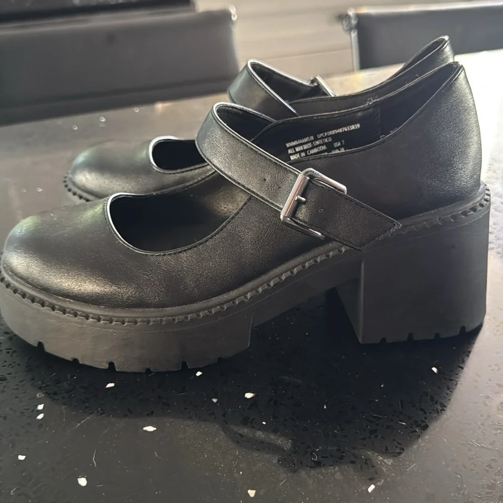 BNWOB Mary Jane’s - Picture 2 of 3